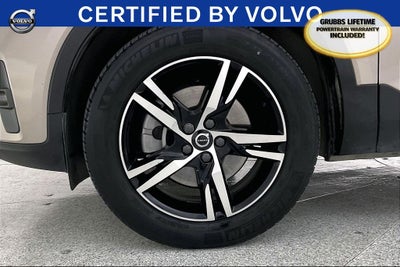 2023 Volvo XC40 B4 Plus Bright Theme