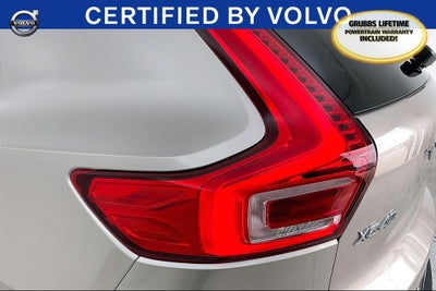 2023 Volvo XC40 B4 Plus Bright Theme