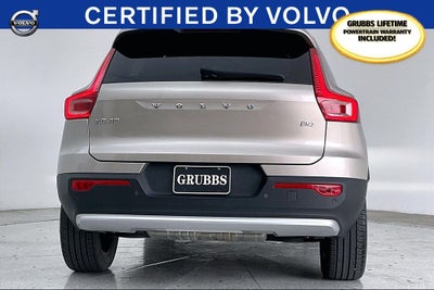 2023 Volvo XC40 B4 Plus Bright Theme