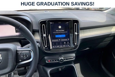 2023 Volvo XC40 B4 Plus Bright Theme