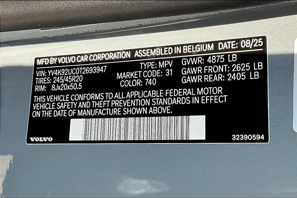 2026 Volvo XC40 B4 Plus