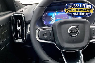 2026 Volvo XC40 B4 Plus
