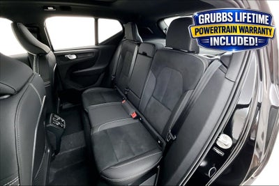 2026 Volvo XC40 B4 Plus