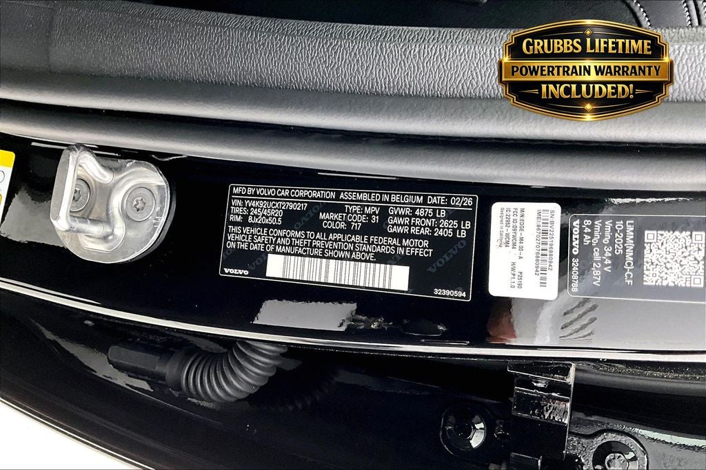 2026 Volvo XC40 B4 Plus