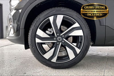 2026 Volvo XC40 B4 Plus