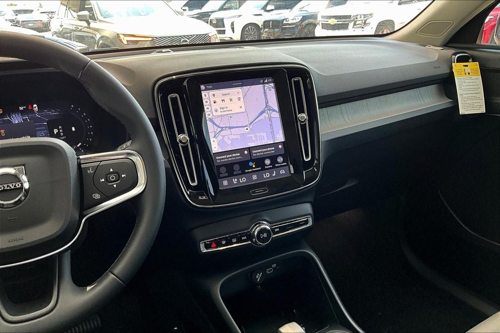 2026 Volvo XC40 B4 Core