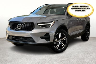 2026 Volvo XC40 B4 Core