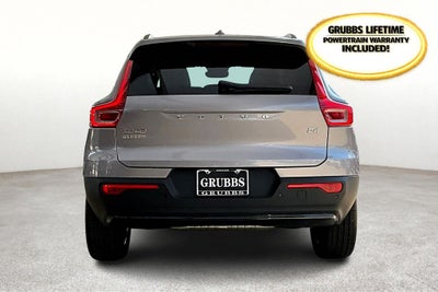 2026 Volvo XC40 B4 Core