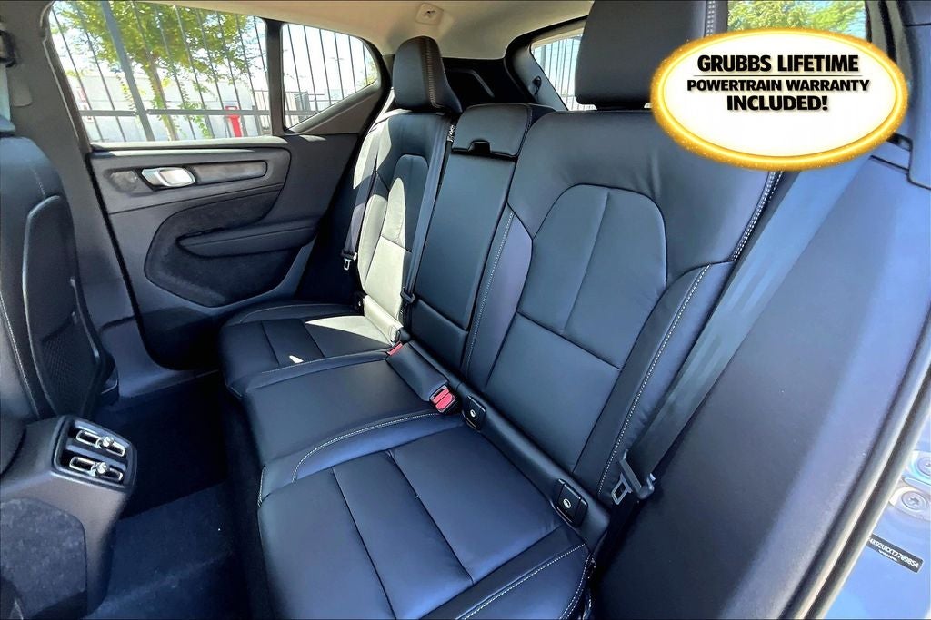 2026 Volvo XC40 B4 Core