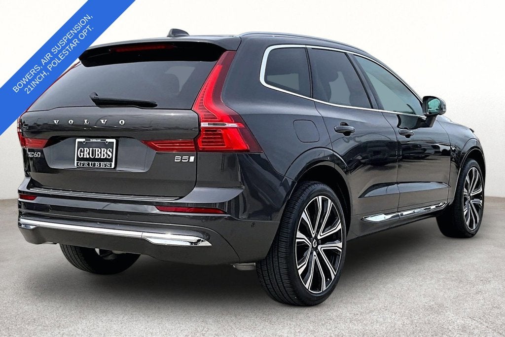 2023 Volvo XC60 B5 Ultimate Bright Theme Polestar