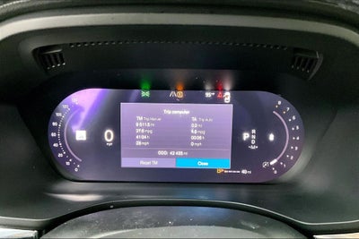 2023 Volvo XC60 B5 Ultimate Bright Theme