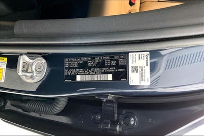 2023 Volvo XC60 B5 Ultimate Bright Theme