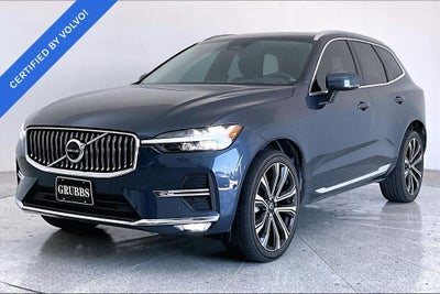 2023 Volvo XC60 B5 Ultimate Bright Theme