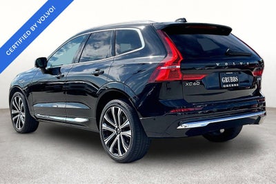 2023 Volvo XC60 B5 Ultimate Bright Theme