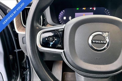 2023 Volvo XC60 B5 Ultimate Bright Theme