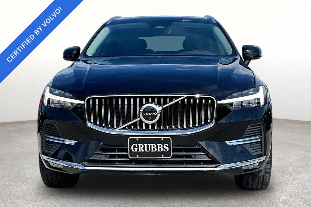 2023 Volvo XC60 B5 Ultimate Bright Theme