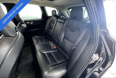 2023 Volvo XC60 B5 Ultimate Bright Theme