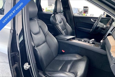 2023 Volvo XC60 B5 Ultimate Bright Theme
