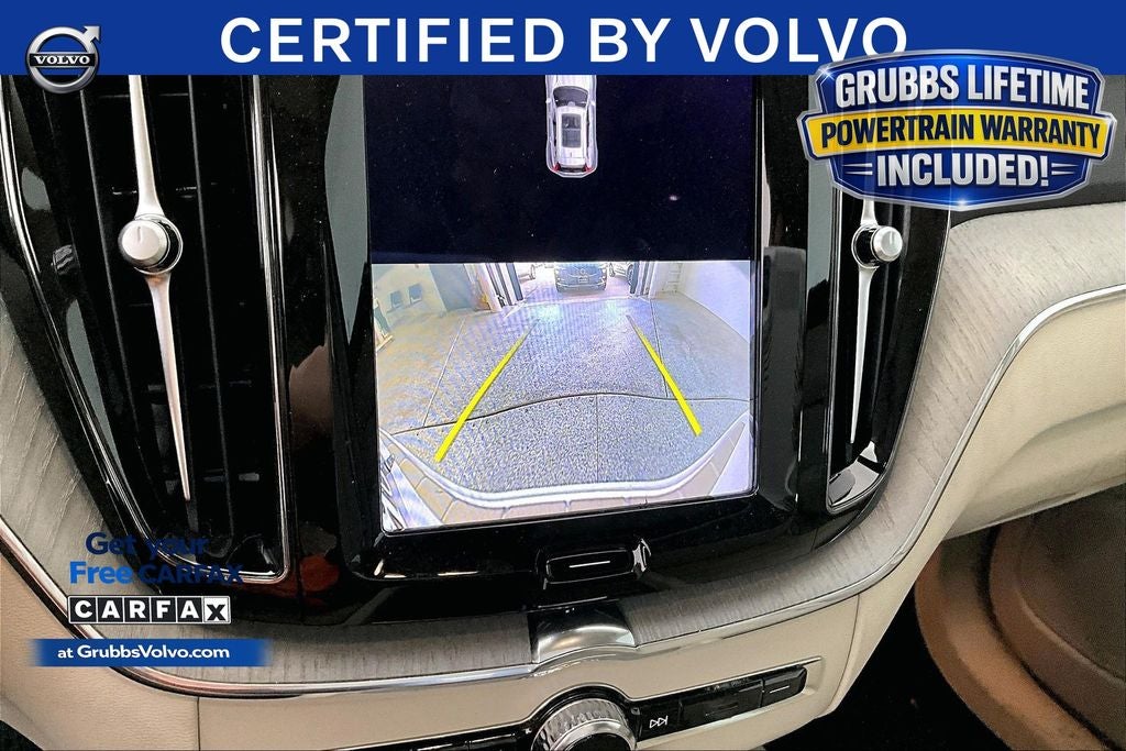2023 Volvo XC60 B5 Plus Bright Theme