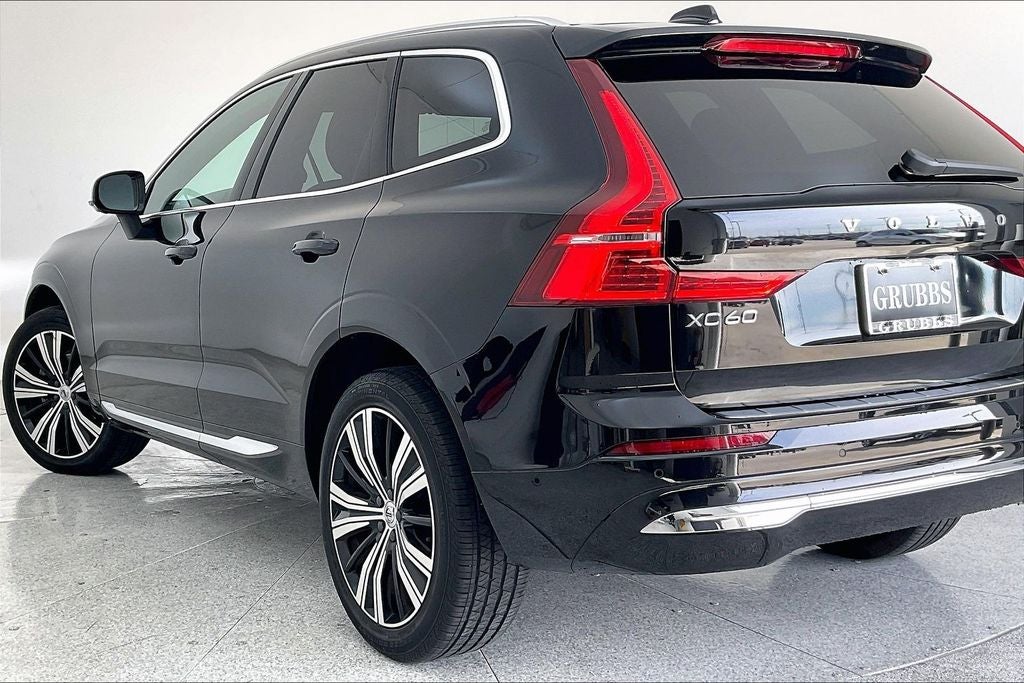 2023 Volvo XC60 B5 Plus Bright Theme