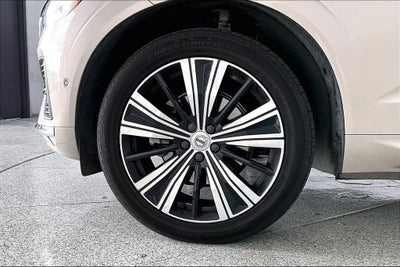 2023 Volvo XC60 B5 Plus Bright Theme