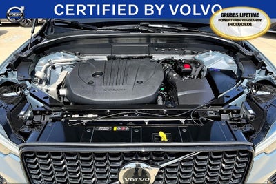 2023 Volvo XC60 B5 Plus Dark Theme