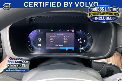 2023 Volvo XC60 B5 Ultimate Dark Theme