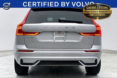 2023 Volvo XC60 B5 Ultimate Dark Theme