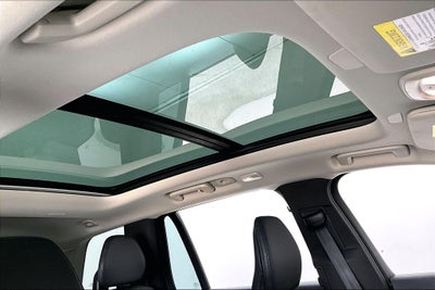 2024 Volvo XC90 B5 Plus