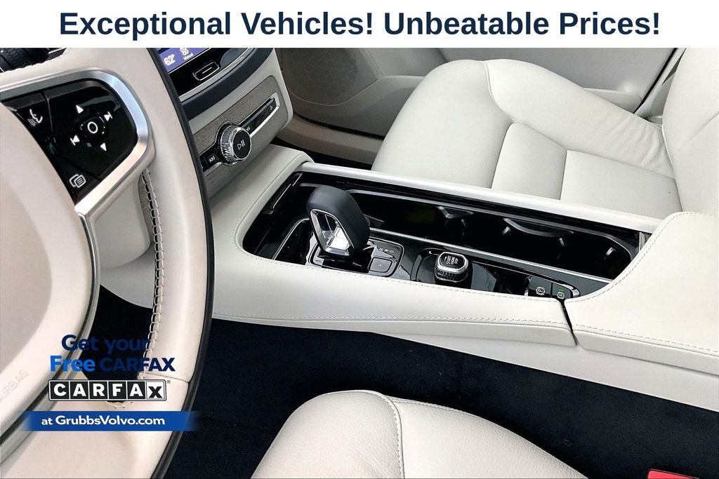 2024 Volvo XC90 B5 Plus