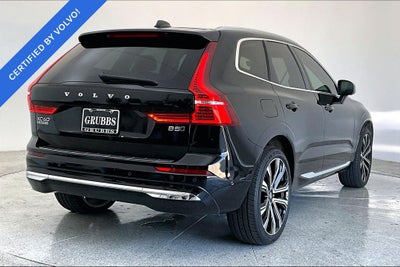 2023 Volvo XC60 B5 Ultimate Bright Theme