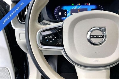 2023 Volvo XC60 B5 Ultimate Bright Theme