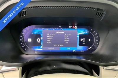 2023 Volvo XC60 B5 Ultimate Bright Theme
