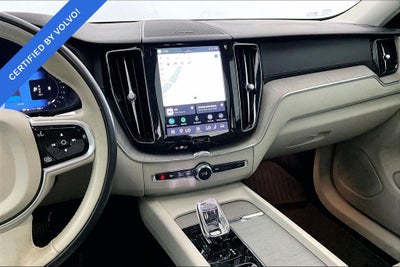 2023 Volvo XC60 B5 Ultimate Bright Theme