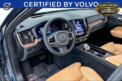 2023 Volvo XC60 B5 Ultimate Bright Theme