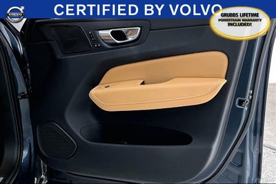 2023 Volvo XC60 B5 Ultimate Bright Theme