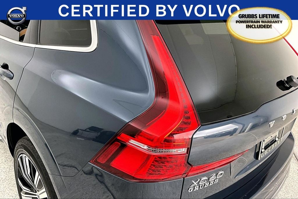 2023 Volvo XC60 B5 Ultimate Bright Theme