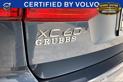 2023 Volvo XC60 B5 Ultimate Bright Theme