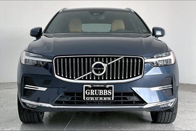 2023 Volvo XC60 B5 Ultimate Bright Theme