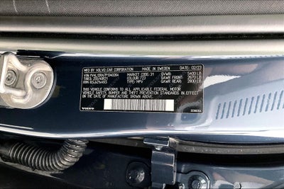 2023 Volvo XC60 B5 Ultimate Bright Theme