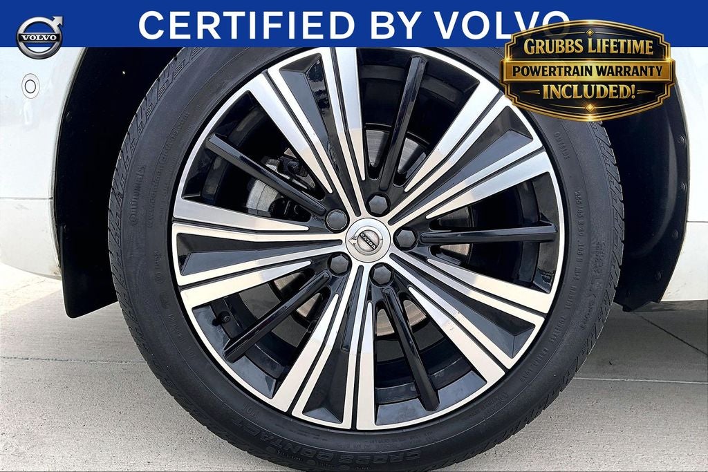 2023 Volvo XC60 B5 Ultimate Bright Theme