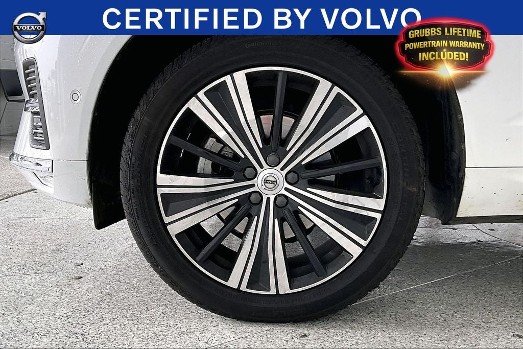 2023 Volvo XC60 B5 Ultimate Bright Theme