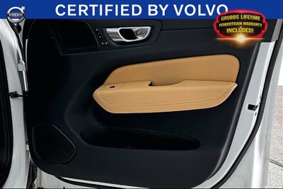 2023 Volvo XC60 B5 Ultimate Bright Theme