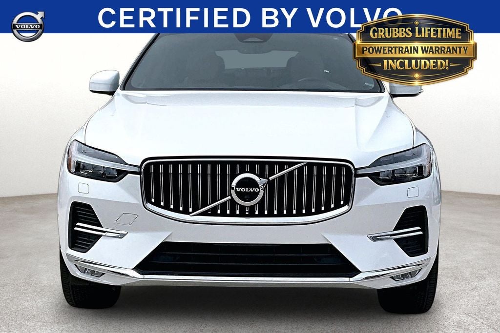 2023 Volvo XC60 B5 Ultimate Bright Theme