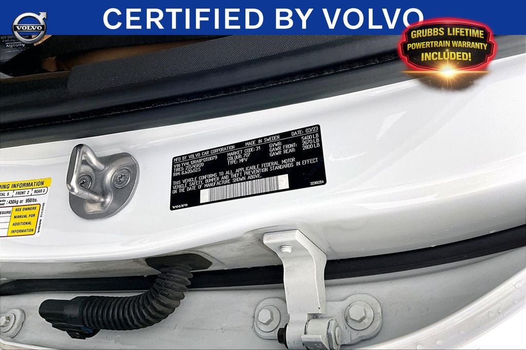2023 Volvo XC60 B5 Ultimate Bright Theme