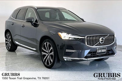 2023 Volvo XC60 B5 Ultimate Bright Theme