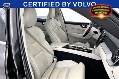 2023 Volvo XC60 B5 Ultimate Bright Theme