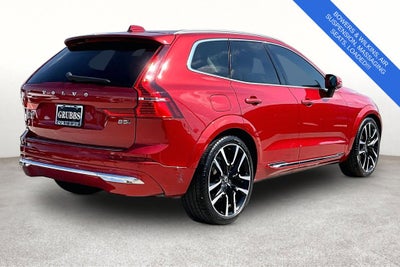 2023 Volvo XC60 B5 Ultimate Bright Theme