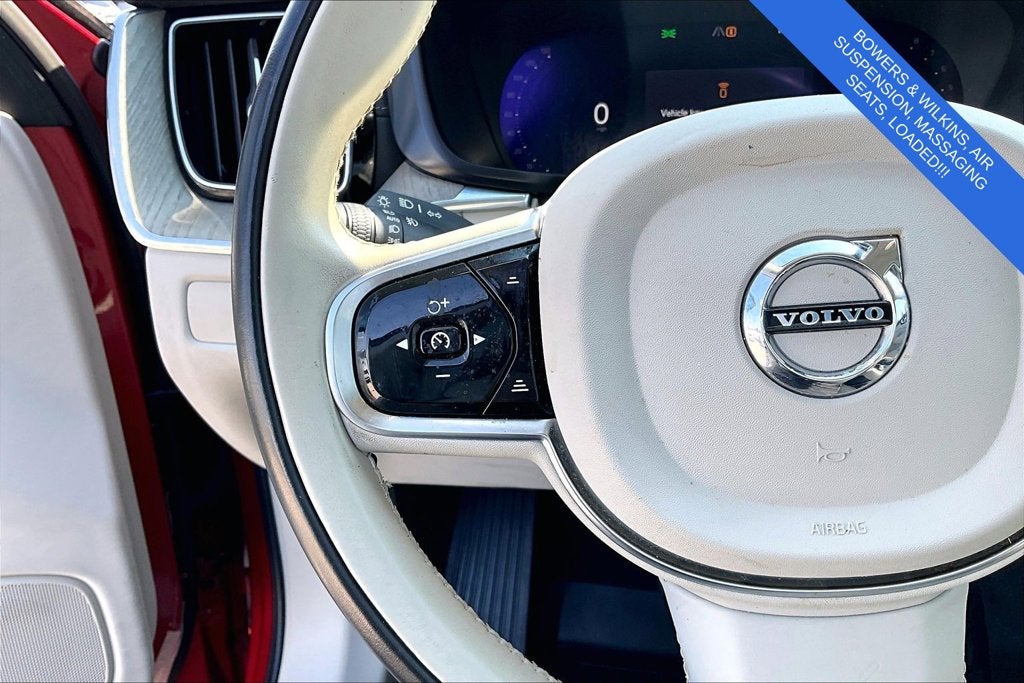 2023 Volvo XC60 B5 Ultimate Bright Theme