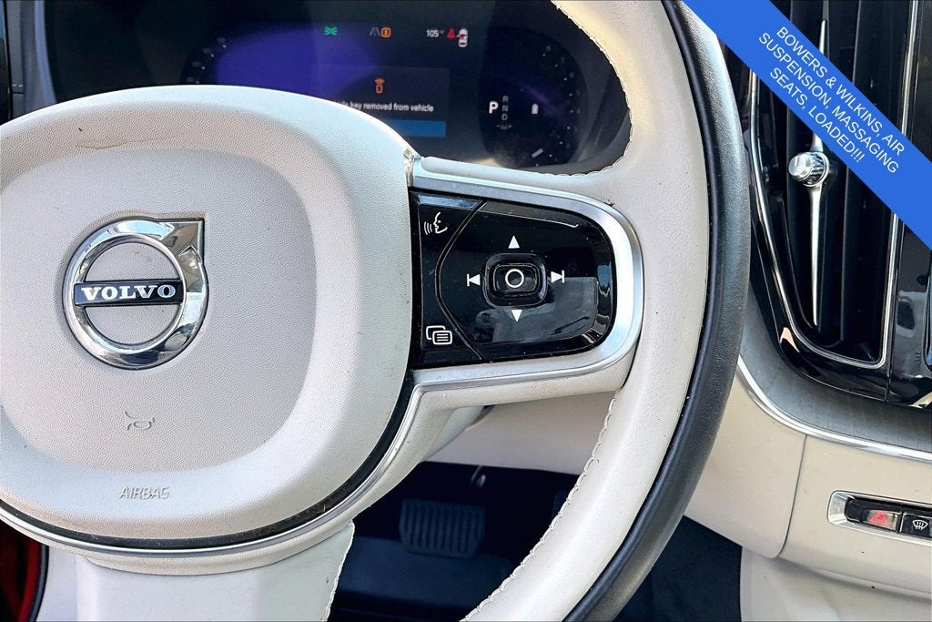 2023 Volvo XC60 B5 Ultimate Bright Theme